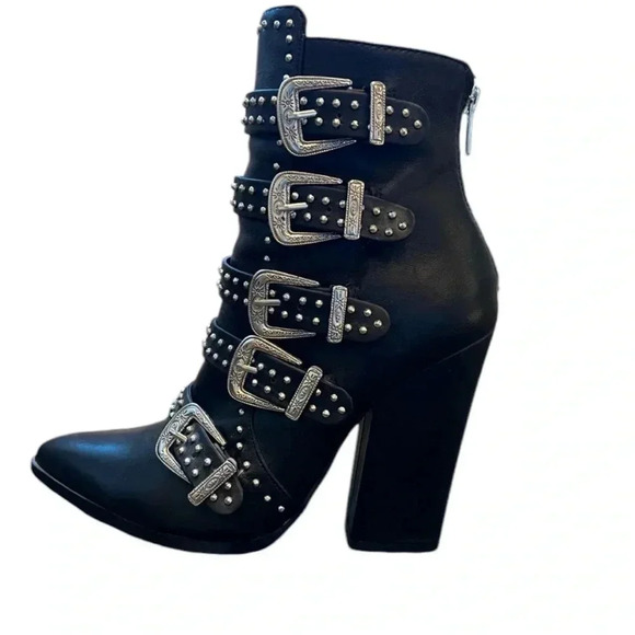 Steve Madden Shoes - Steve Madden Comet Western Boots Size: 8.5 black buckle back zip preloved